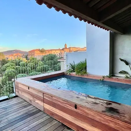 Magnifique Duplex 220m2, Classe 5 Etoiles, Rooftop, Jacuzzi, Vue Mer Et Bastion Centre Ville * Porto-Vecchio (Corsica)