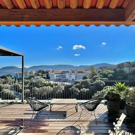 Magnifique Duplex 220m2, Classe 5 Etoiles, Rooftop, Jacuzzi, Vue Mer Et Bastion Centre Ville Apartamento *