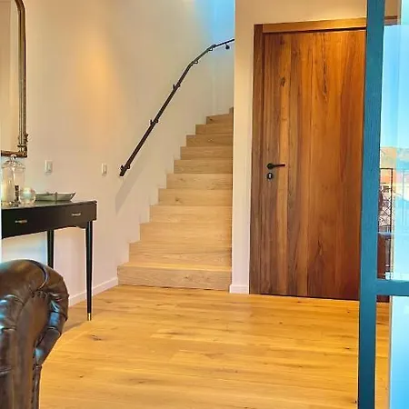 Magnifique Duplex 220m2, Classe 5 Etoiles, Rooftop, Jacuzzi, Vue Mer Et Bastion Centre Ville * Porto-Vecchio (Corsica)